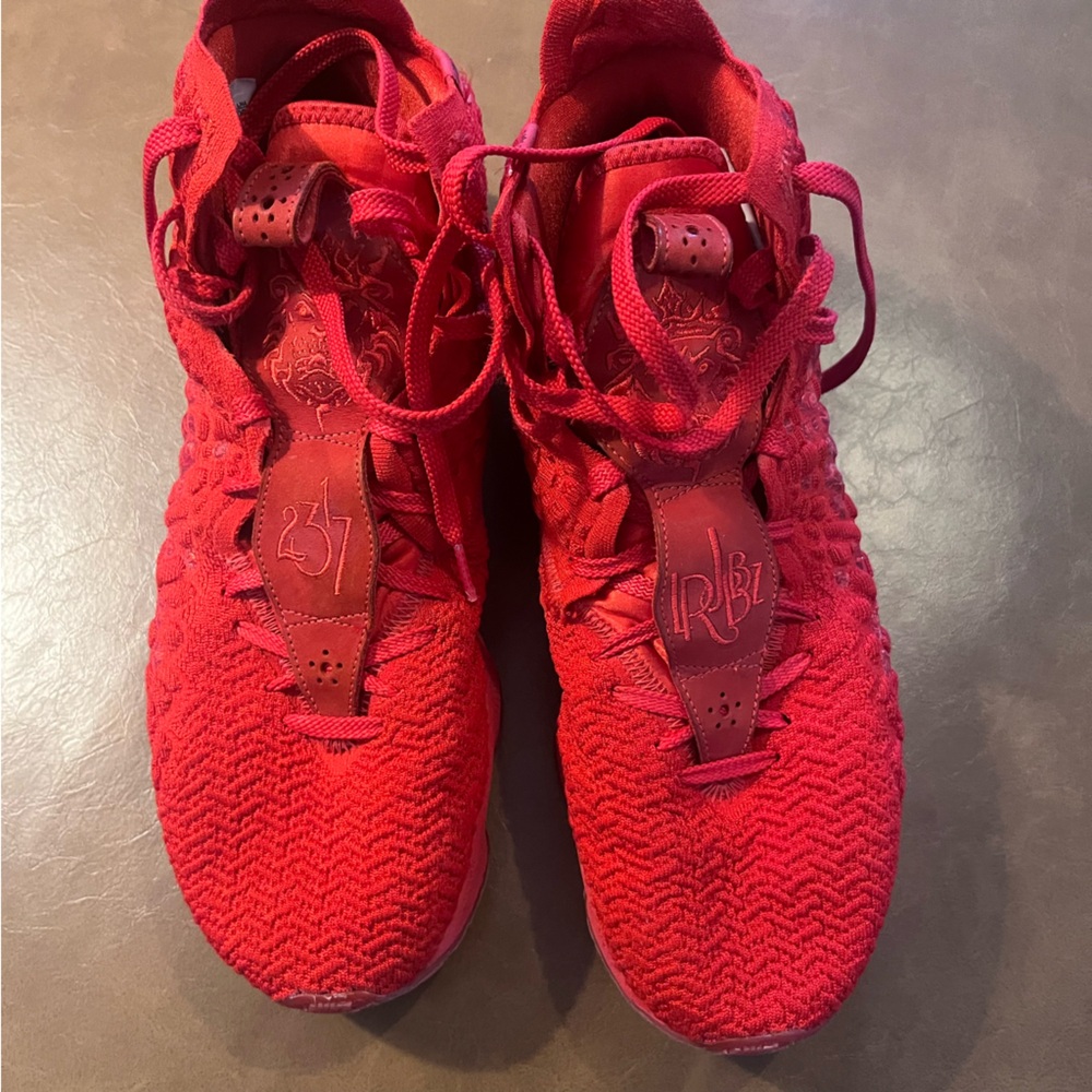 Nike LeBron 17 Red Carpet Baseketball Shoes